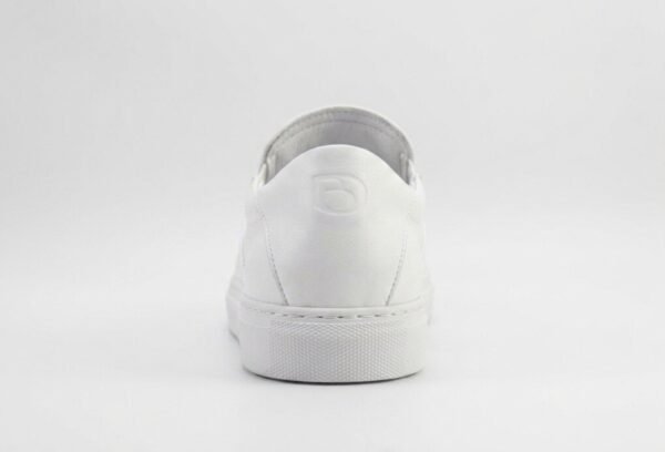 Cruise (All White)