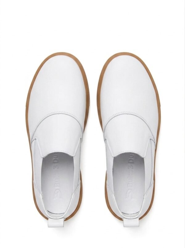 Element (White on Gum)