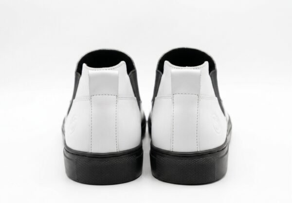 Element (White & Black on Black)