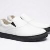 Cruise (White on Black)