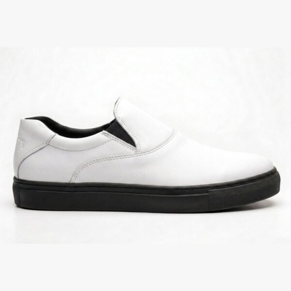 Cruise (White on Black)