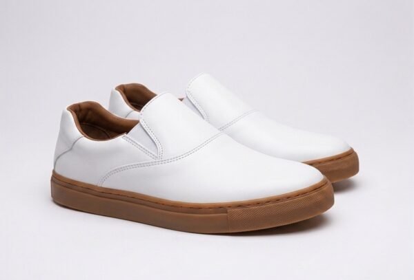 Cruise (White on Gum)